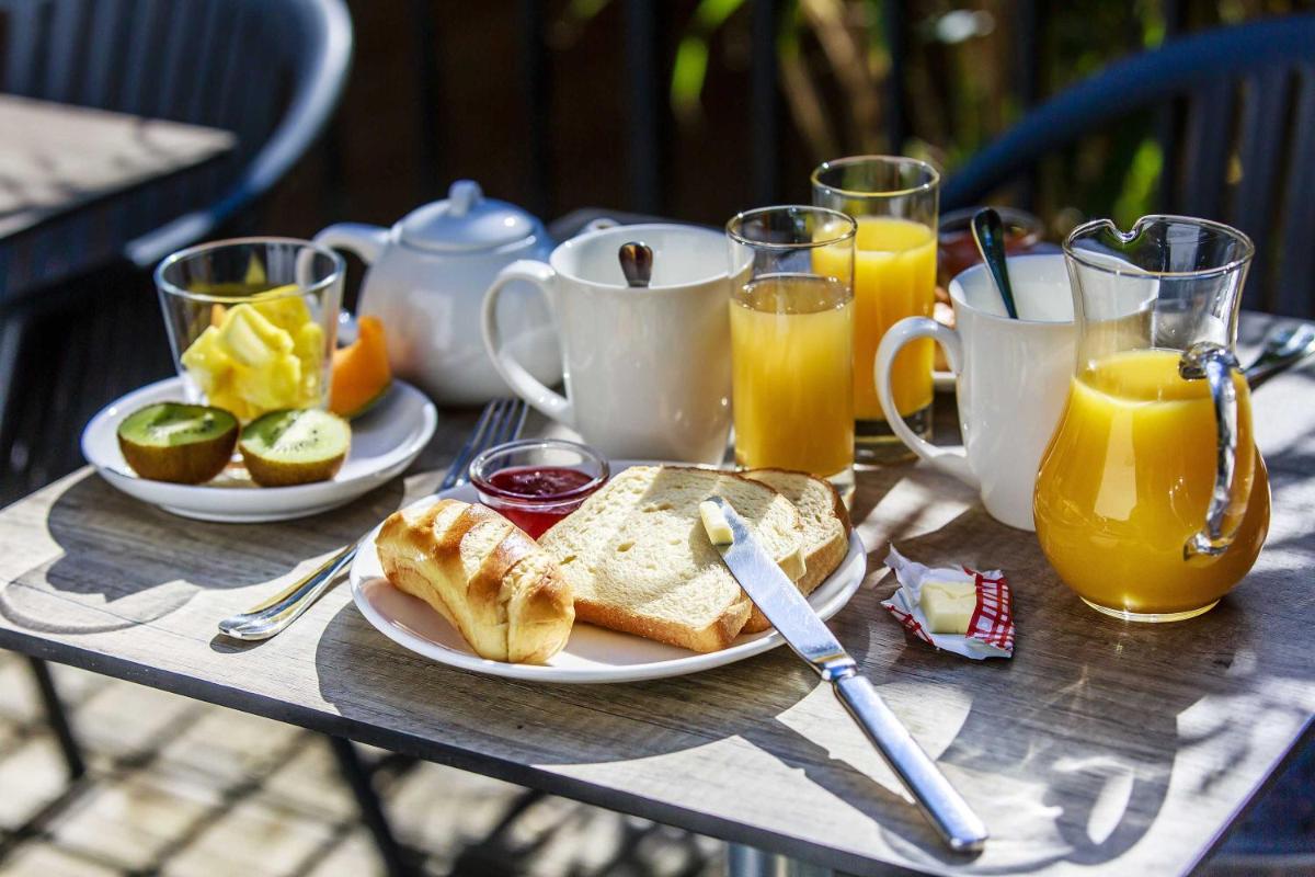 Nourriture dans l'hôtel ou à proximité