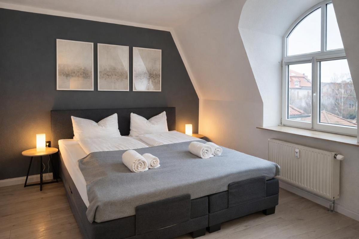 RAHA Apartments - Modernes Studio-Apartment - HBF - Housity