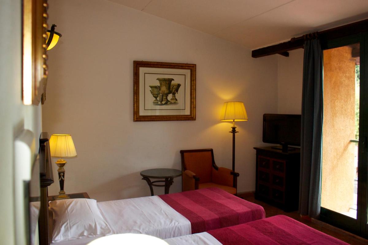 Hotel Antico Residence Roma - Housity