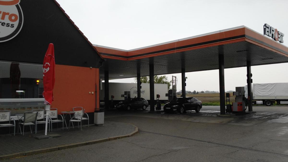 Bed & Parking Eurobit - Housity