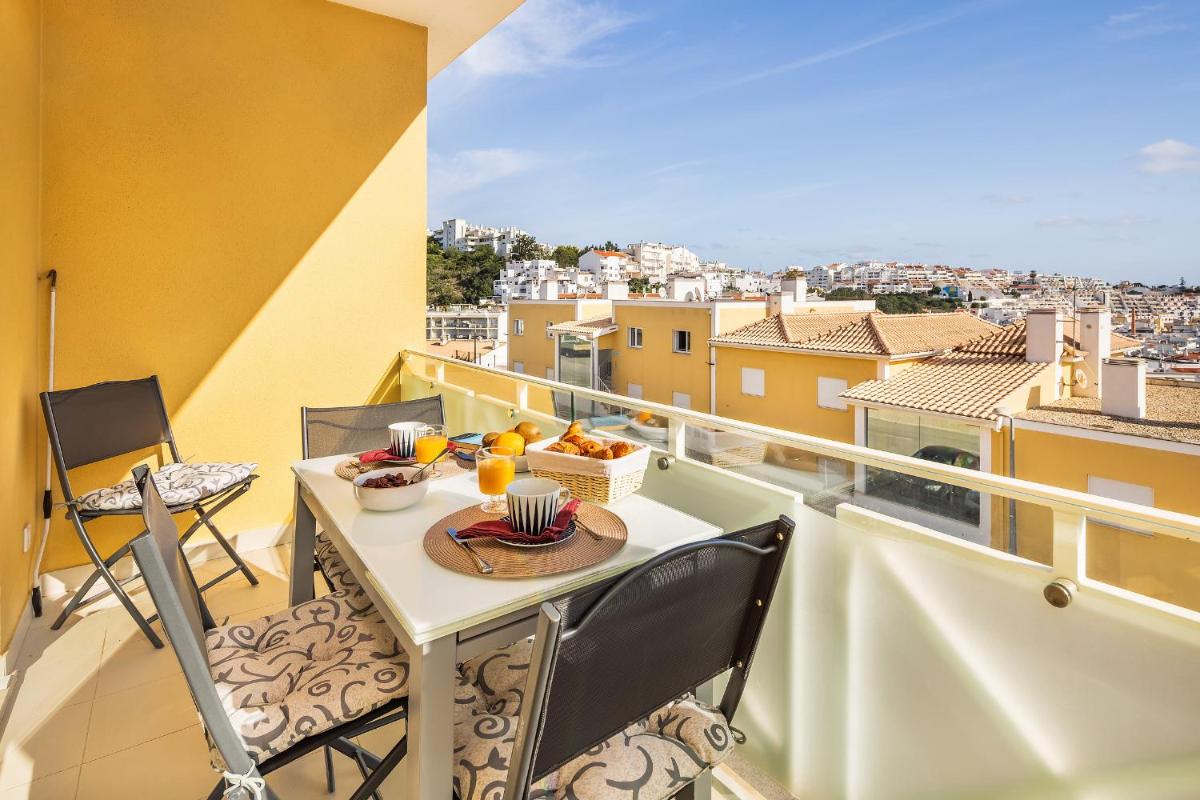 Garden Hill Relax & Old Town by OCvillas - Housity
