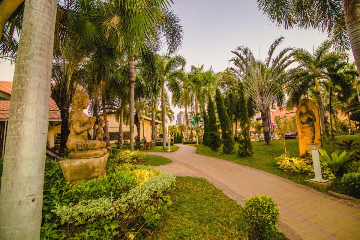 Thai Garden Resort - Housity
