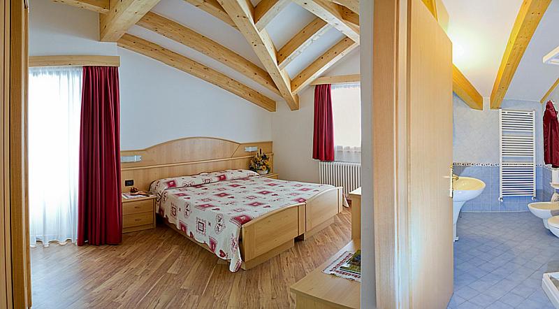 Hotel Miramonti - Housity