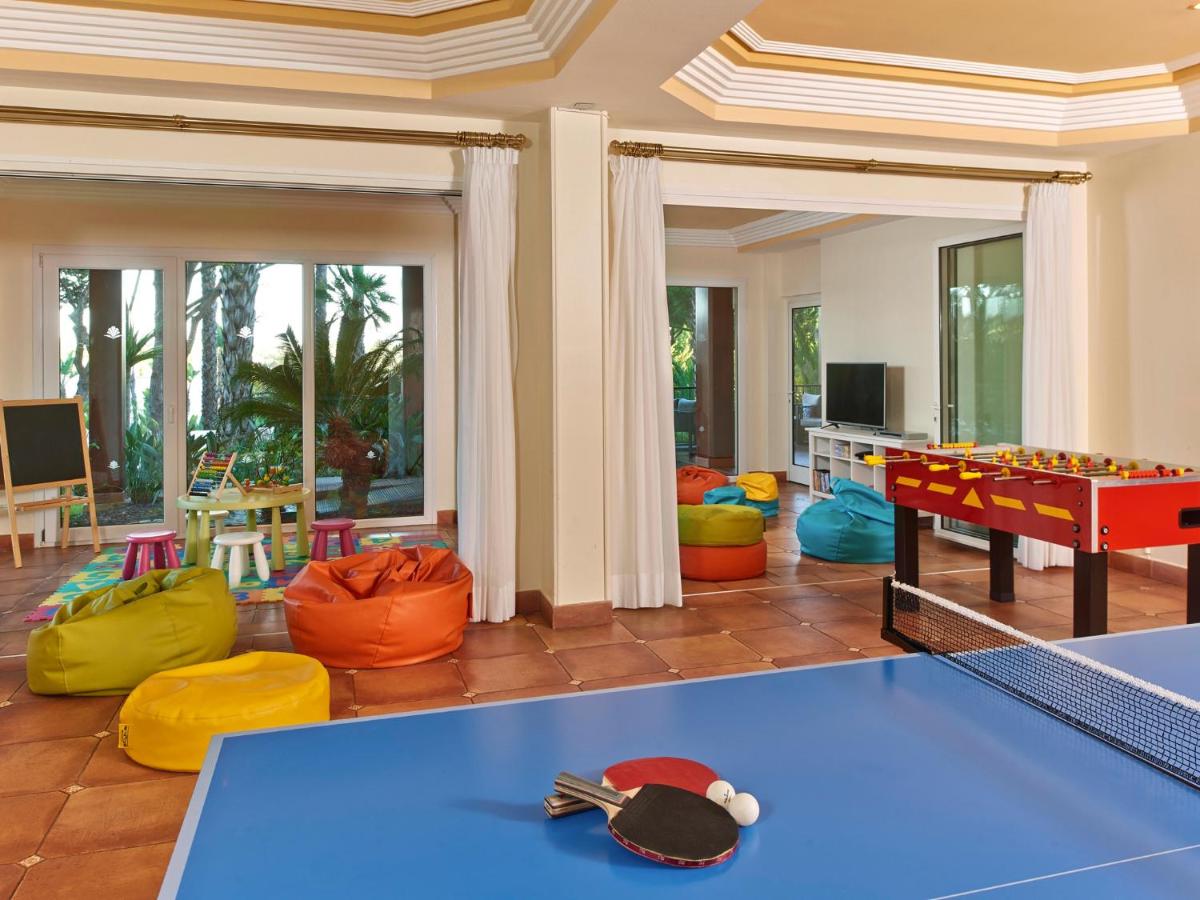 Comodidades para ténis de mesa em Ria Park Hotel & Spa ou nas proximidades