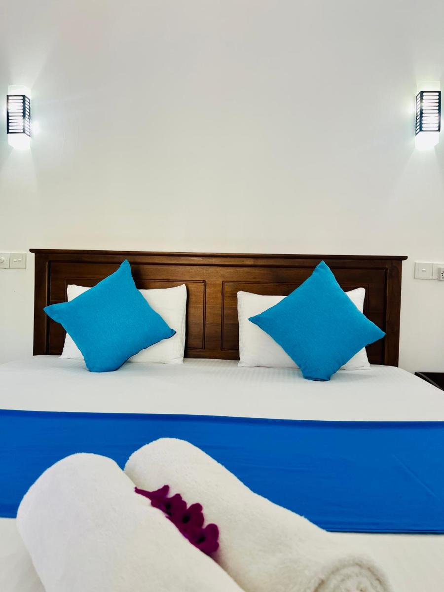 Leen Tangalle - Housity