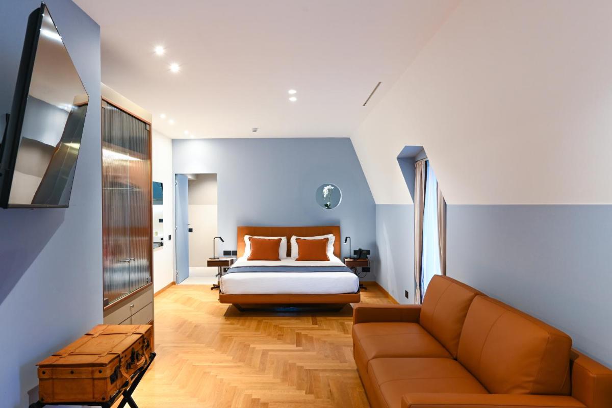 Hotel Astoria - Housity