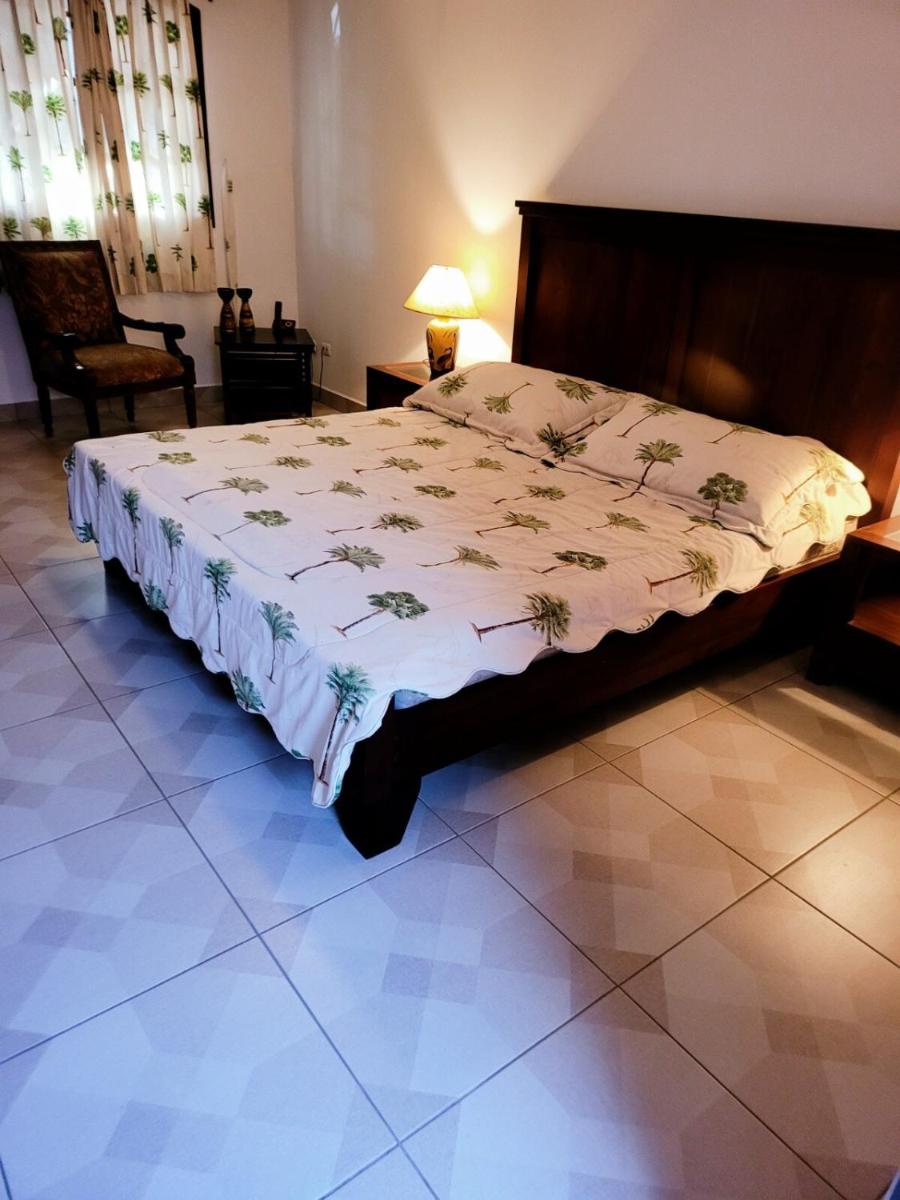 Family & Group Retreat - Housity