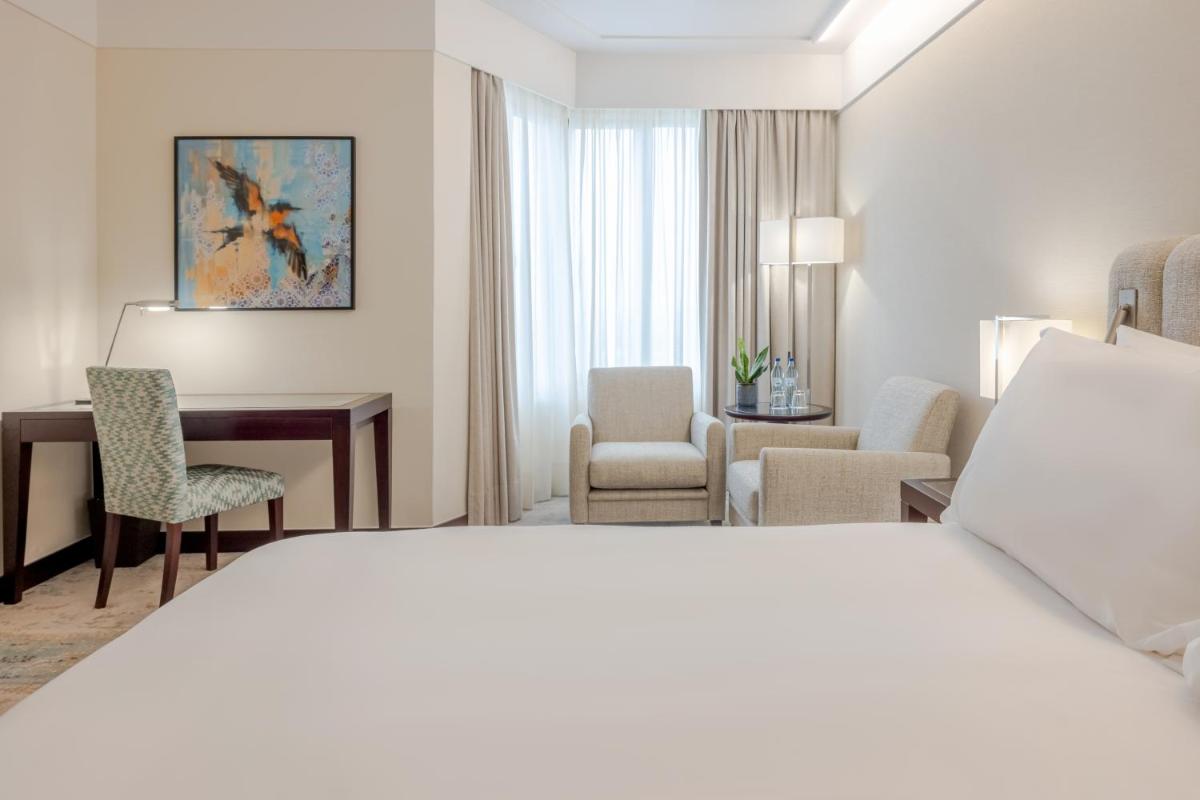 Crowne Plaza Porto by IHG - Housity
