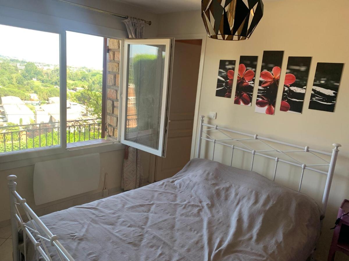 Bas de Villa avec vue dégagée - Housity