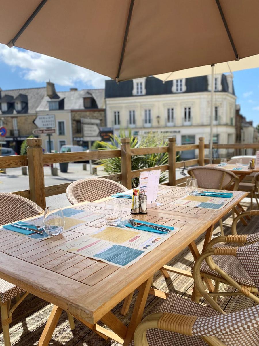 HÔTEL LES PALIS - Housity