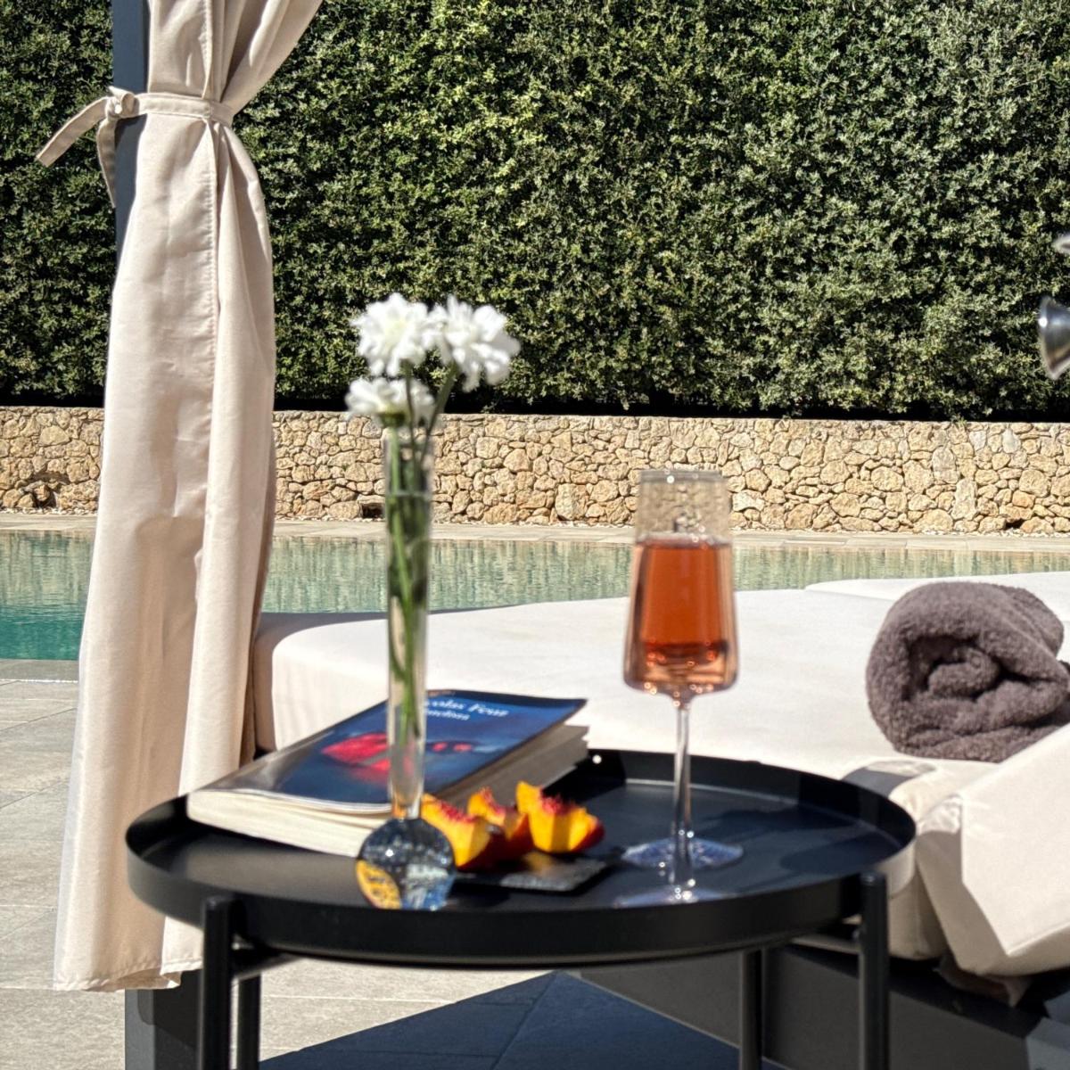 Sa Suites - Housity