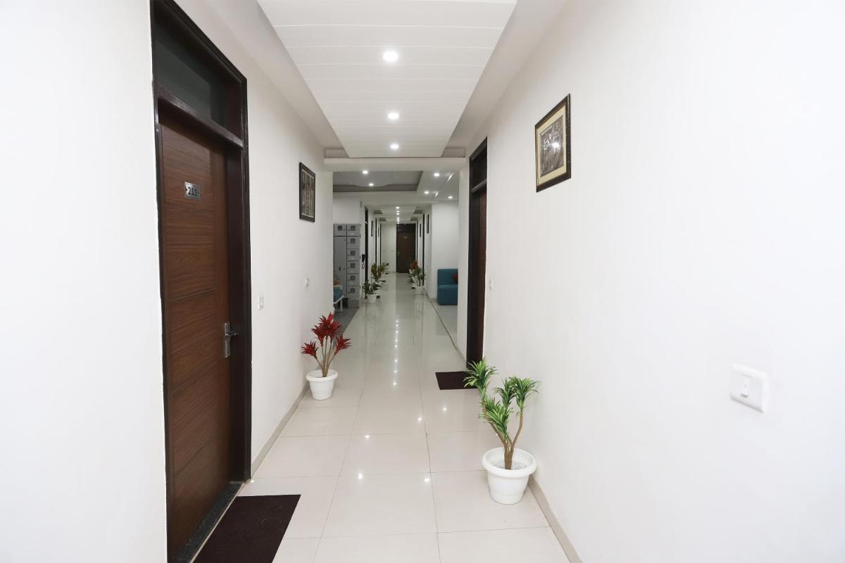 Super Capital O Levanti Near Aravali Biodiversity Park - Housity