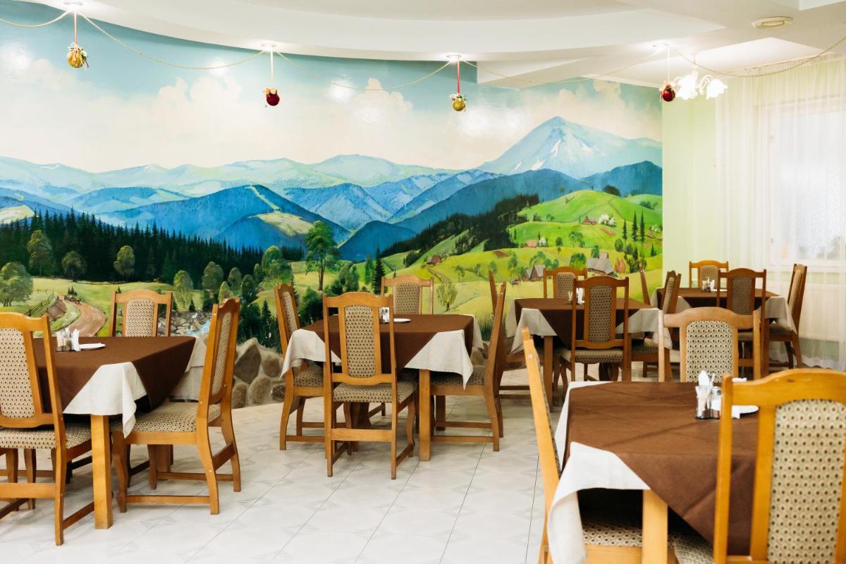 Hotel Yasinya - Housity