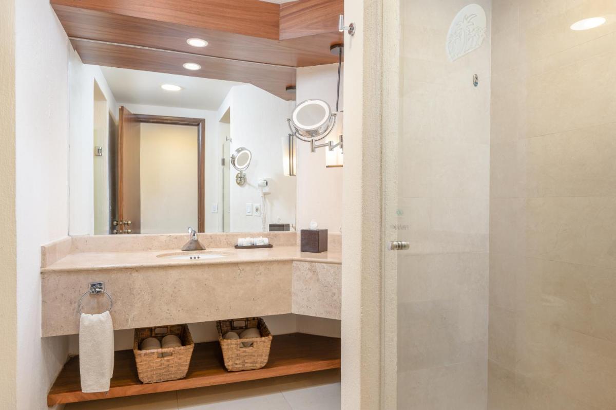 Royal Solaris Los Cabos-All Inclusive - Housity