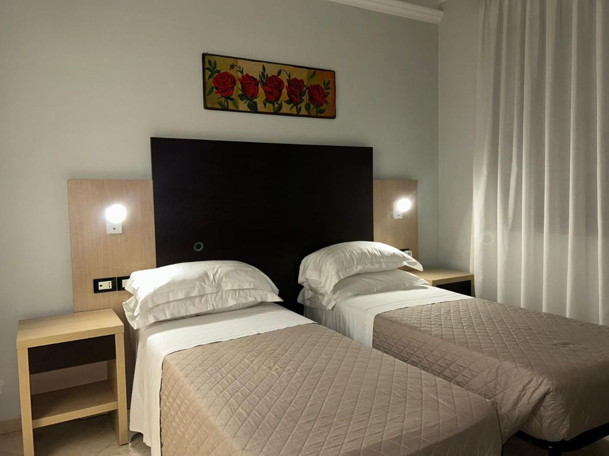 Hotel Dei Tartari - Housity