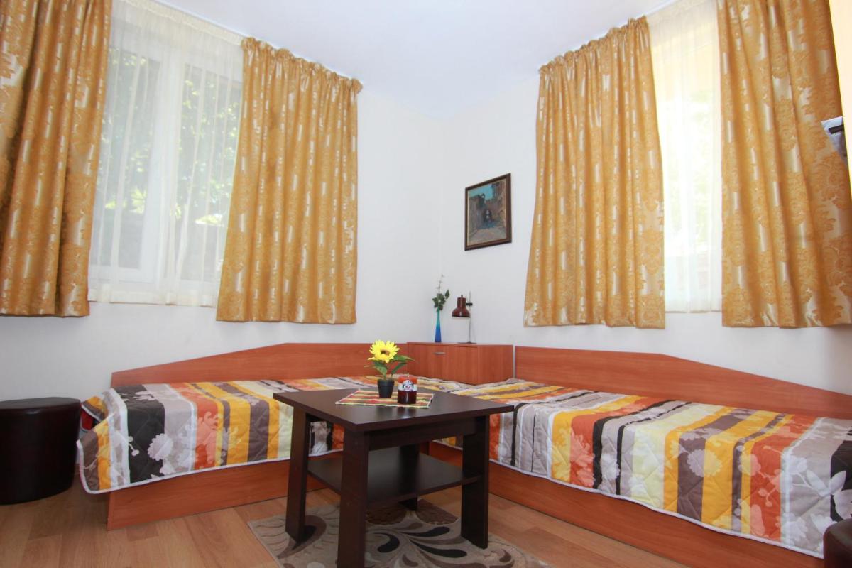SimplyComfy - Housity