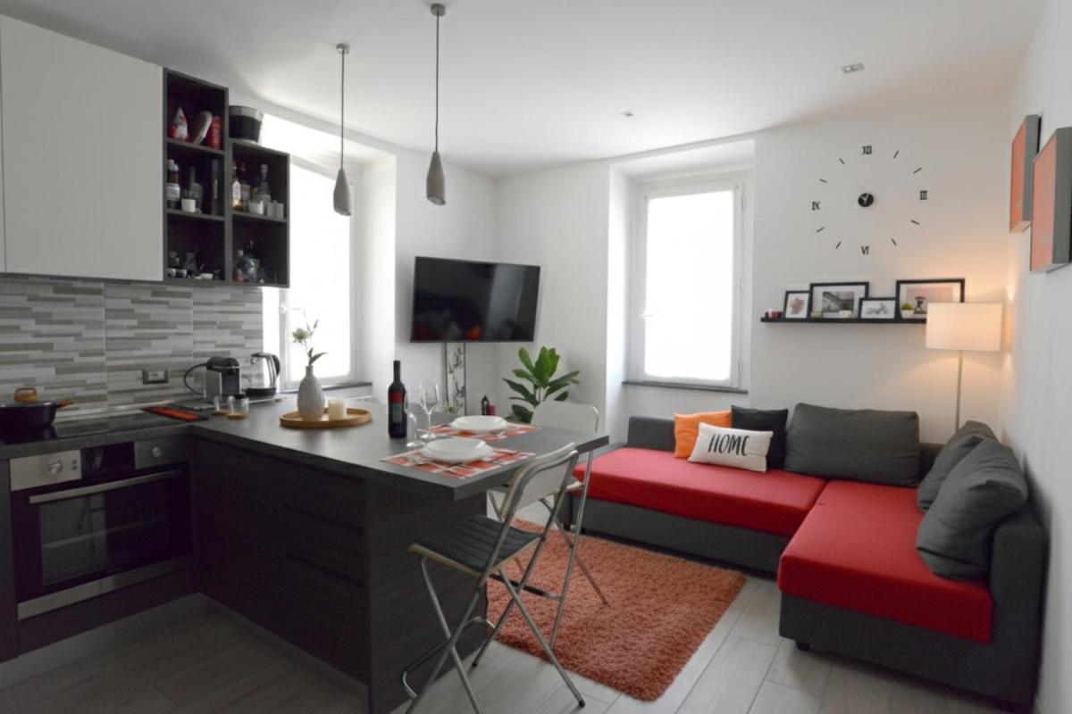 LaCasetta _ Como Lakeview Terrace renovated apartment - Hizvo