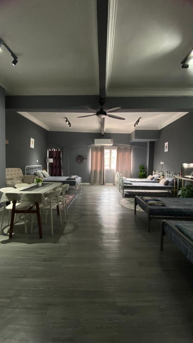 KAY'SURIA HOMESTAY - Housity