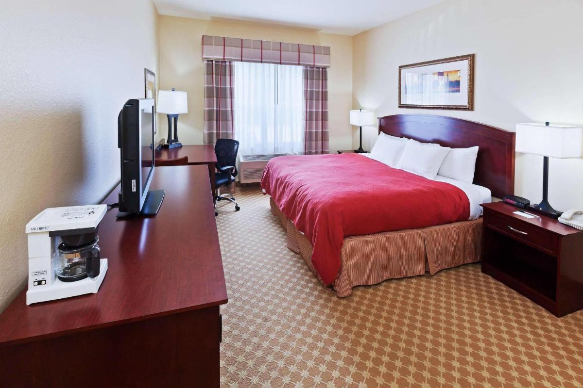 Country Inn & Suites by Radisson, Tulsa, OK - Housity