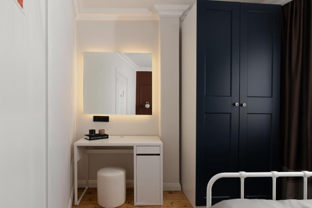 Premium Family House for 10 Near Taksim - Housity