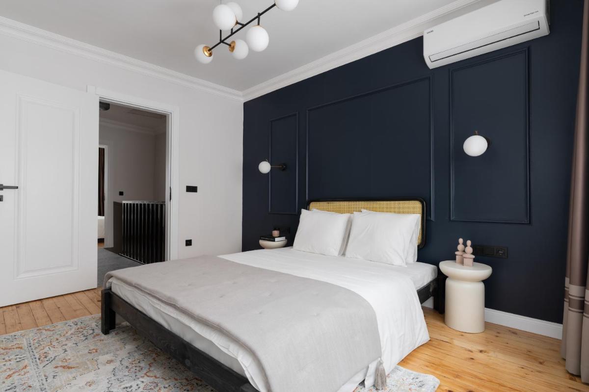 Premium Family House for 10 Near Taksim - Housity