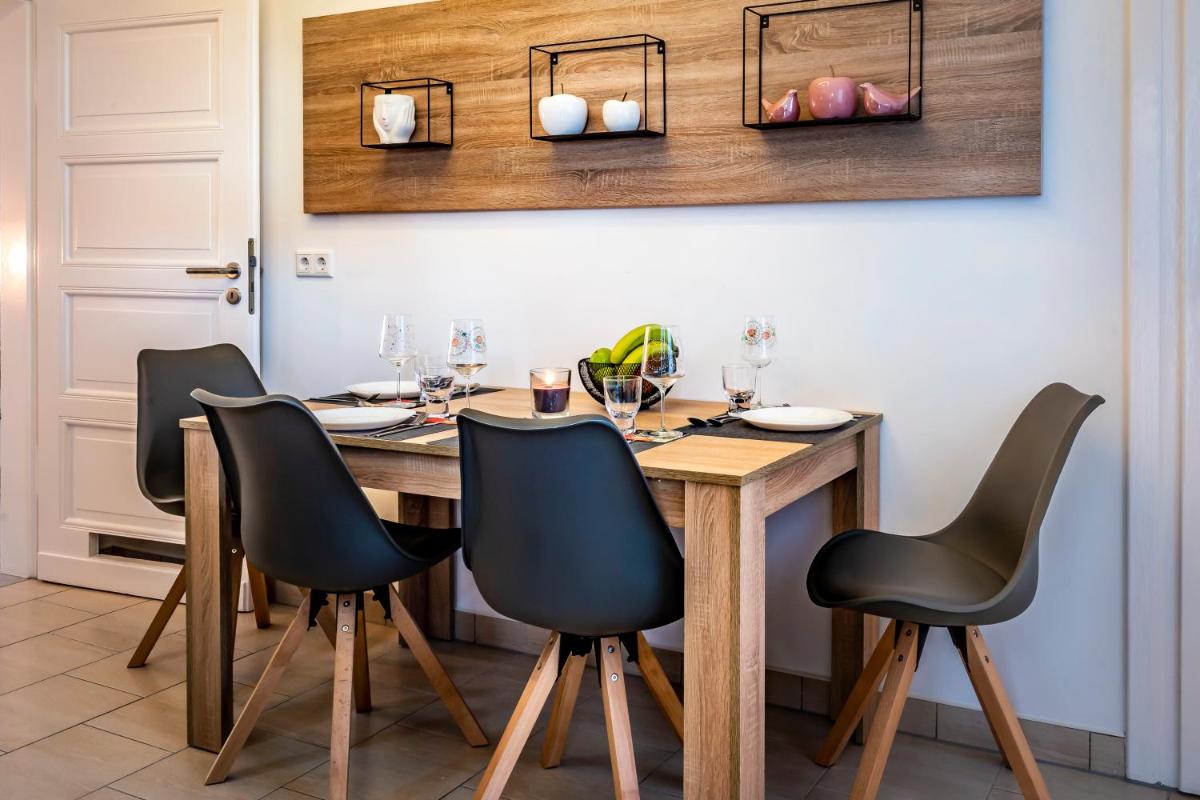 komfortable Ferienwohnung in Halle-Kröllwitz - Housity