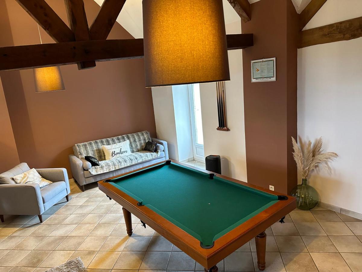 Kimy Villa Lunoterie Futuroscope Piscine et Spa - Housity