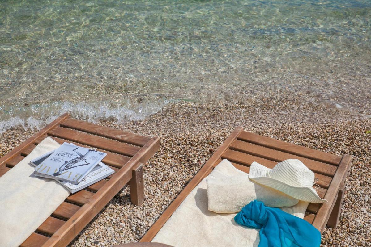 Boutique Hotel and Spa Blanc & Bleu - Blanche - Housity