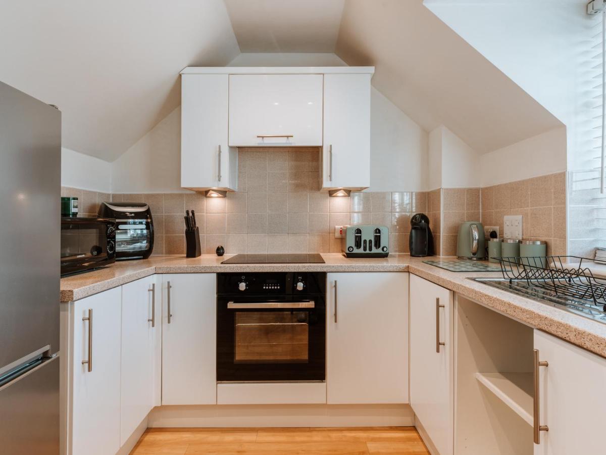 St Johns Penthouse Serviced Apartment, Bridgnorth - Housity