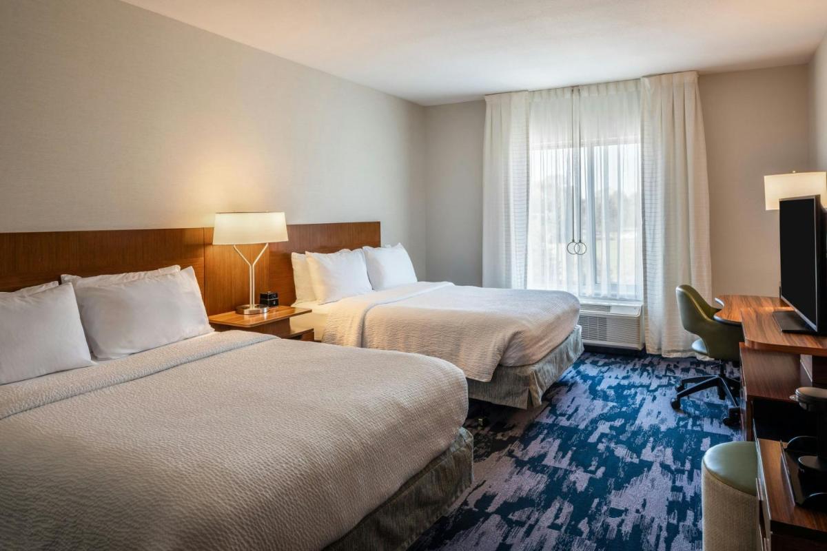 Fairfield Inn & Suites by Marriott Akron Stow - Housity