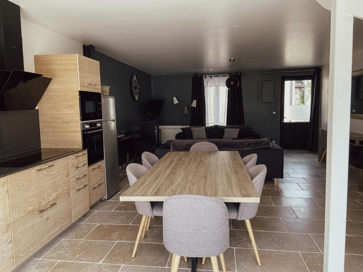 Maison de Pauline, Chablis Vineyard - Housity