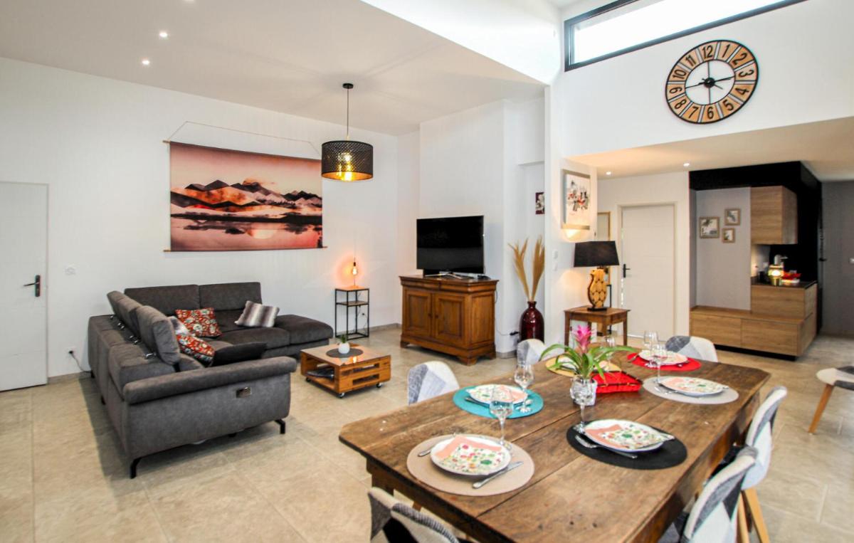 Nice Home In Montboucher Sur Jabron - Housity