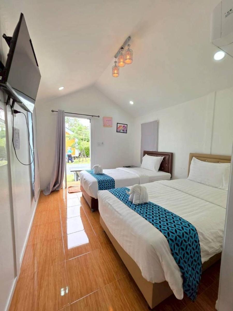 บลูคริสตัลรีสอร์ทแหลมสิงห์ - Housity