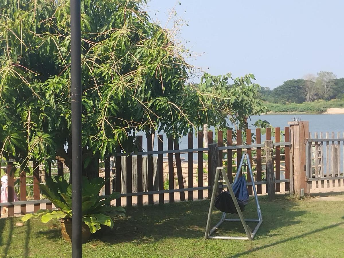 Moon By Night - Housity