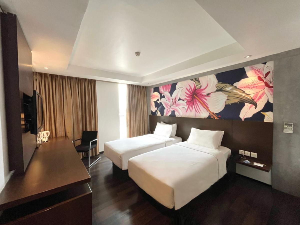 Akmani Hotel Jakarta - Housity