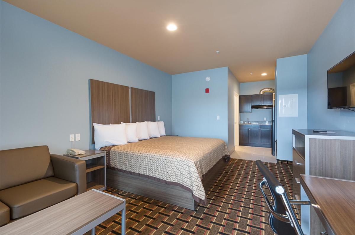 Scottish Inns & Suites - Crosby - Housity