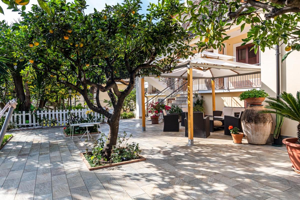 Villa Imperamare - Housity