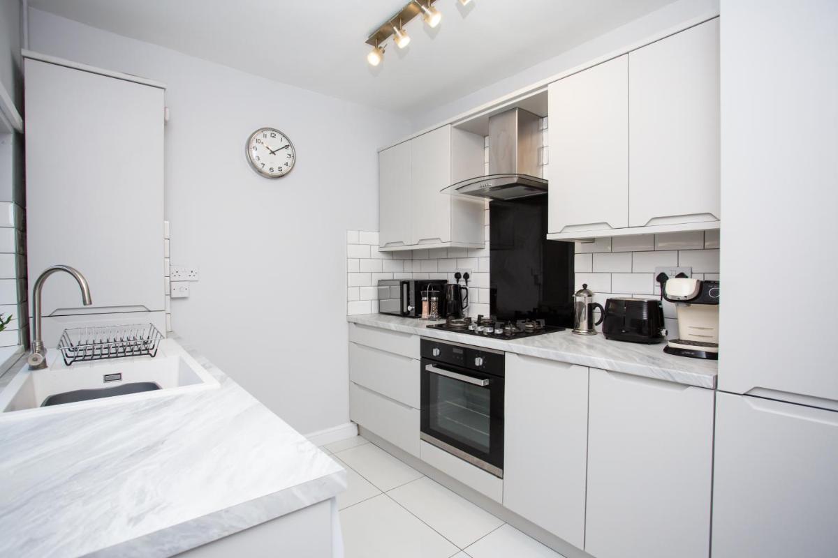 Vacant Nests The Whickham View Wifi Central - Housity