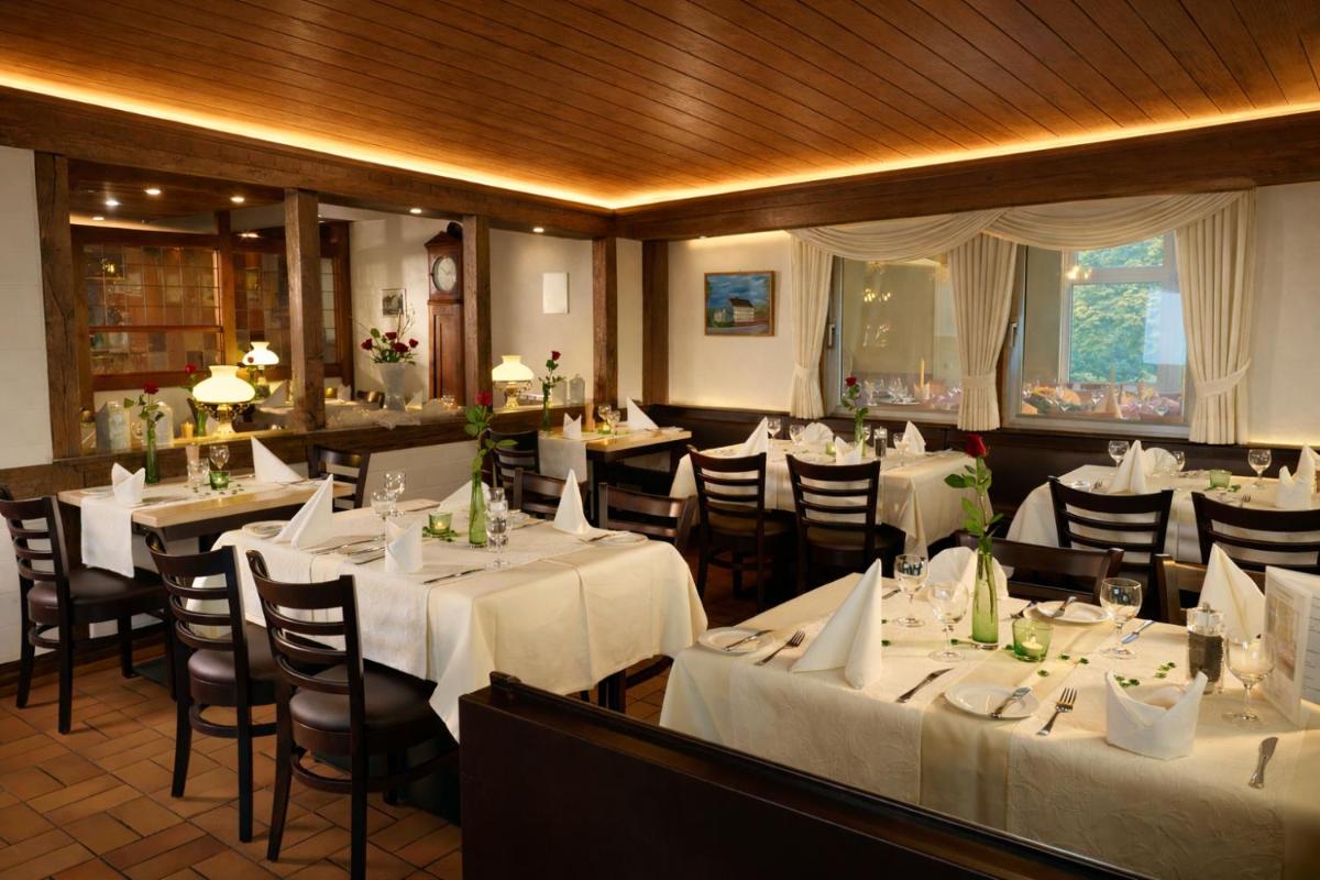 Hotel Restaurant Lüdenbach - Housity