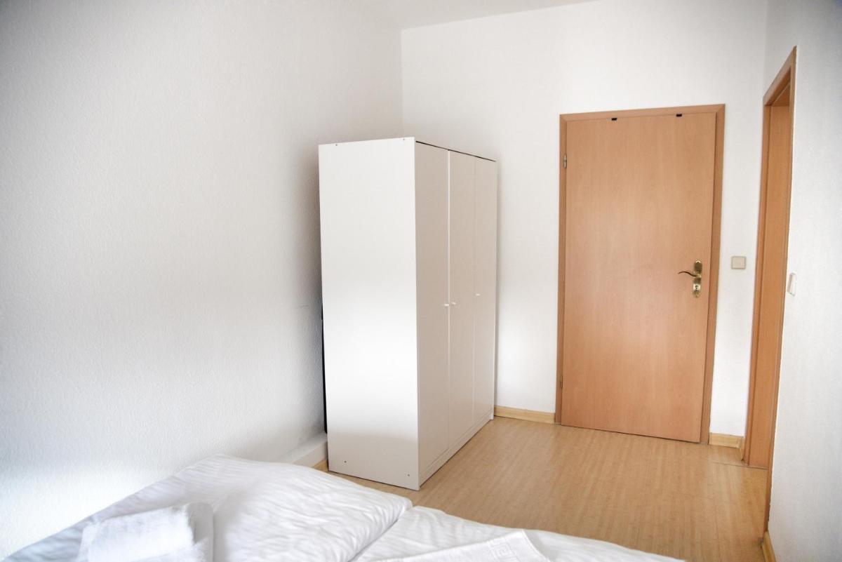 Haus JuliaN Wohnung 1 - Housity