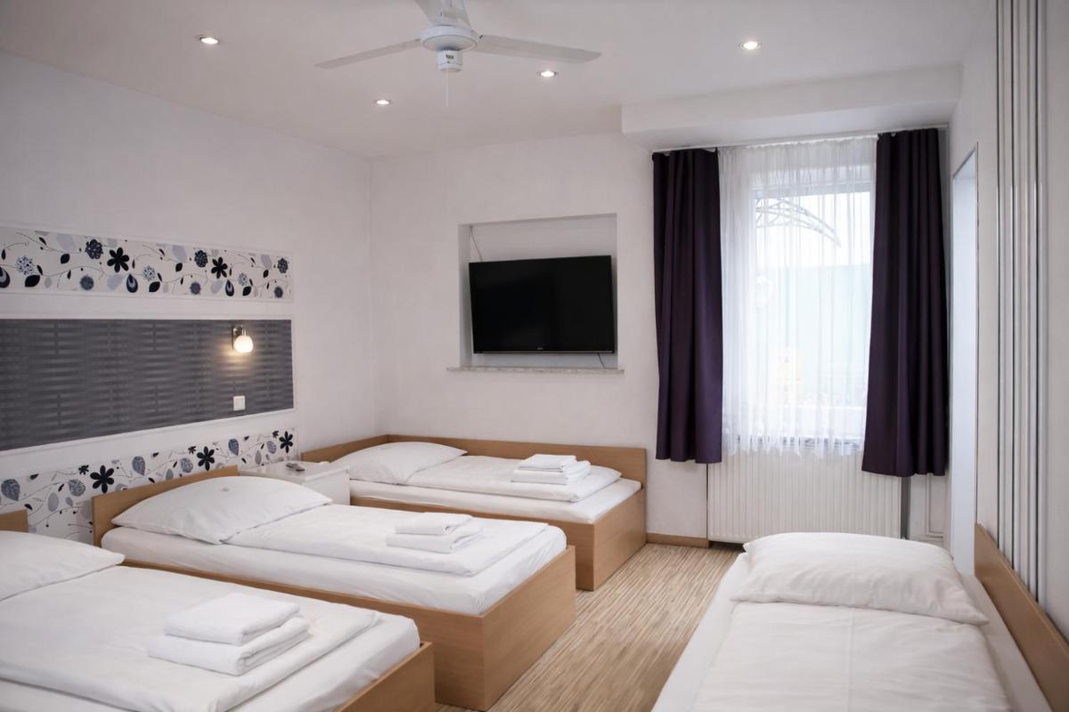 Pension Central Nuernberg-Fuerth - Housity