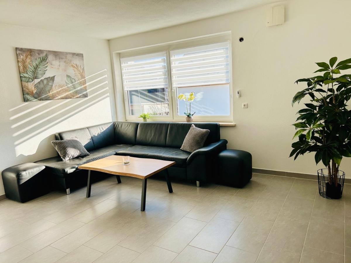 MODern Living, Frisch renoviertes Apartment im Herzen von Marktoberdorf - Housity