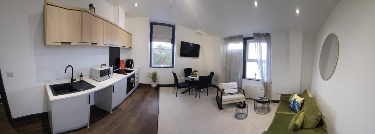 Stylish Apartment Walk to Newark Castle & Town - Housity