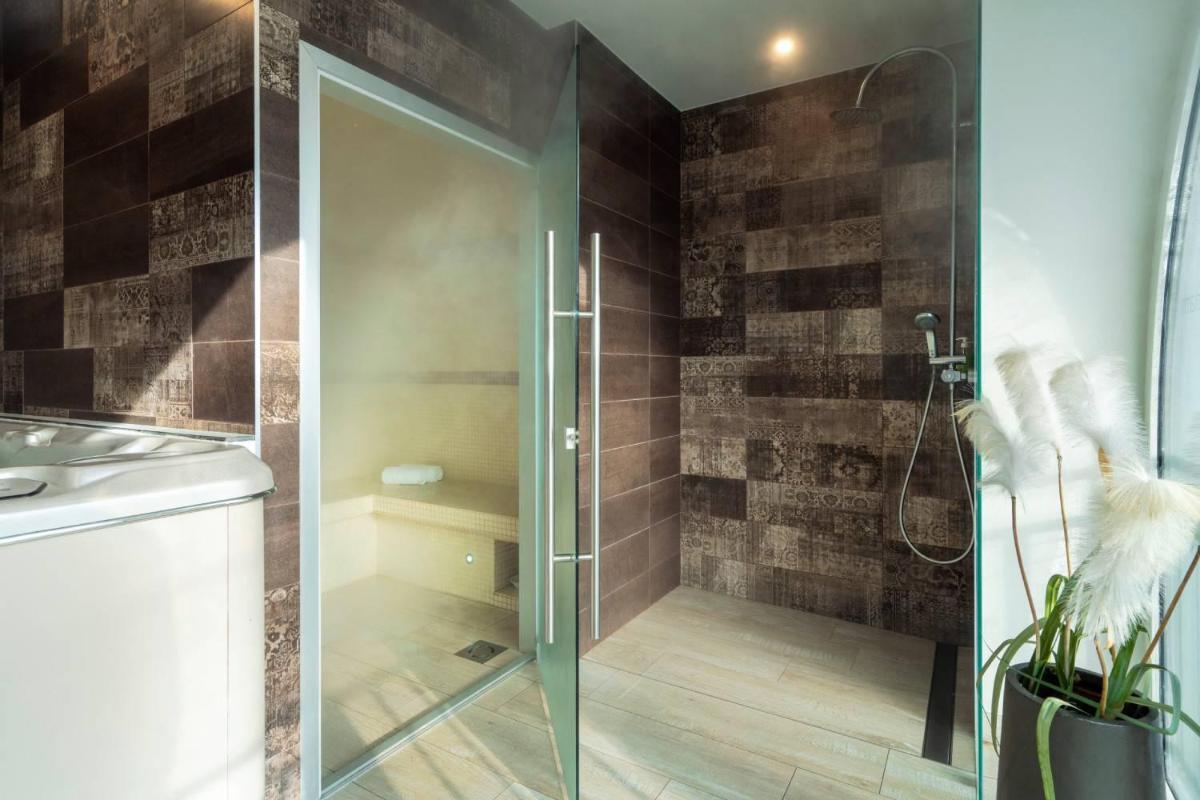 Salle de bains dans l'établissement Best Western Plus Villa Saint Antoine Hotel & Spa