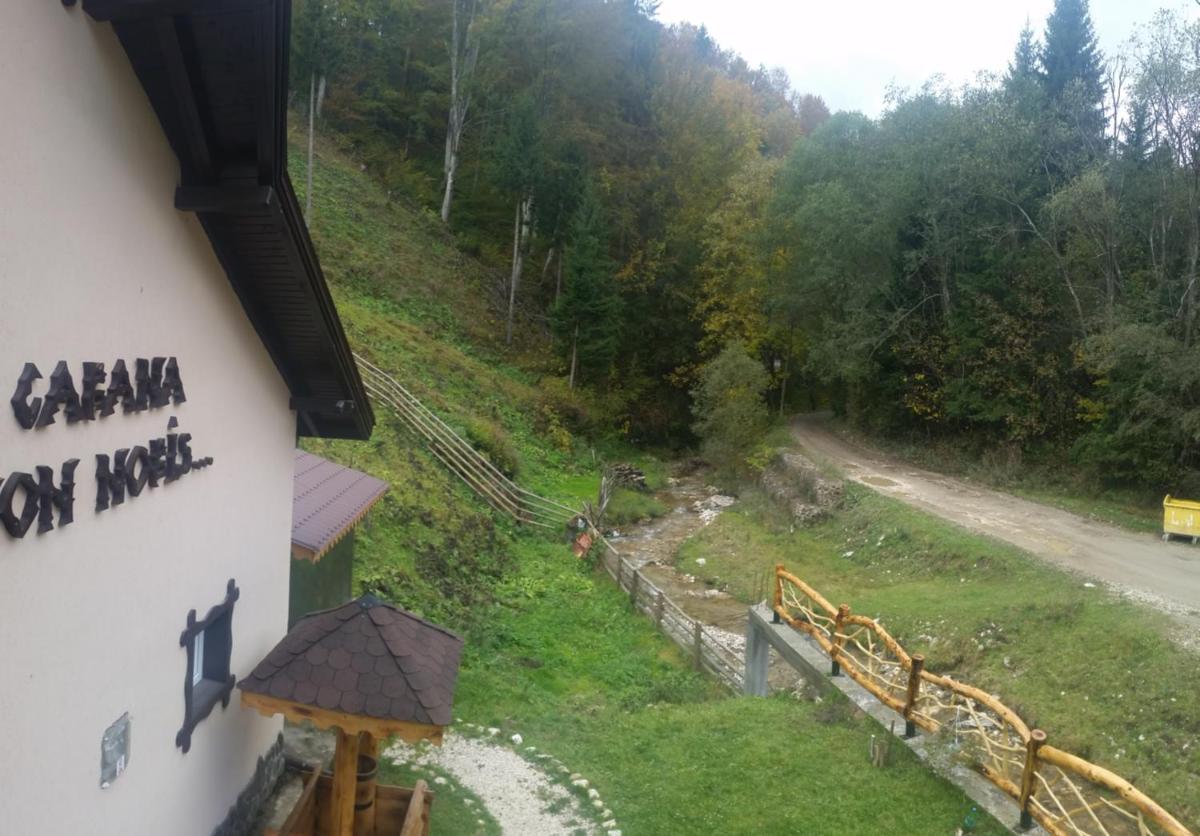 CASA Non Nobis Dambovicioara - Housity
