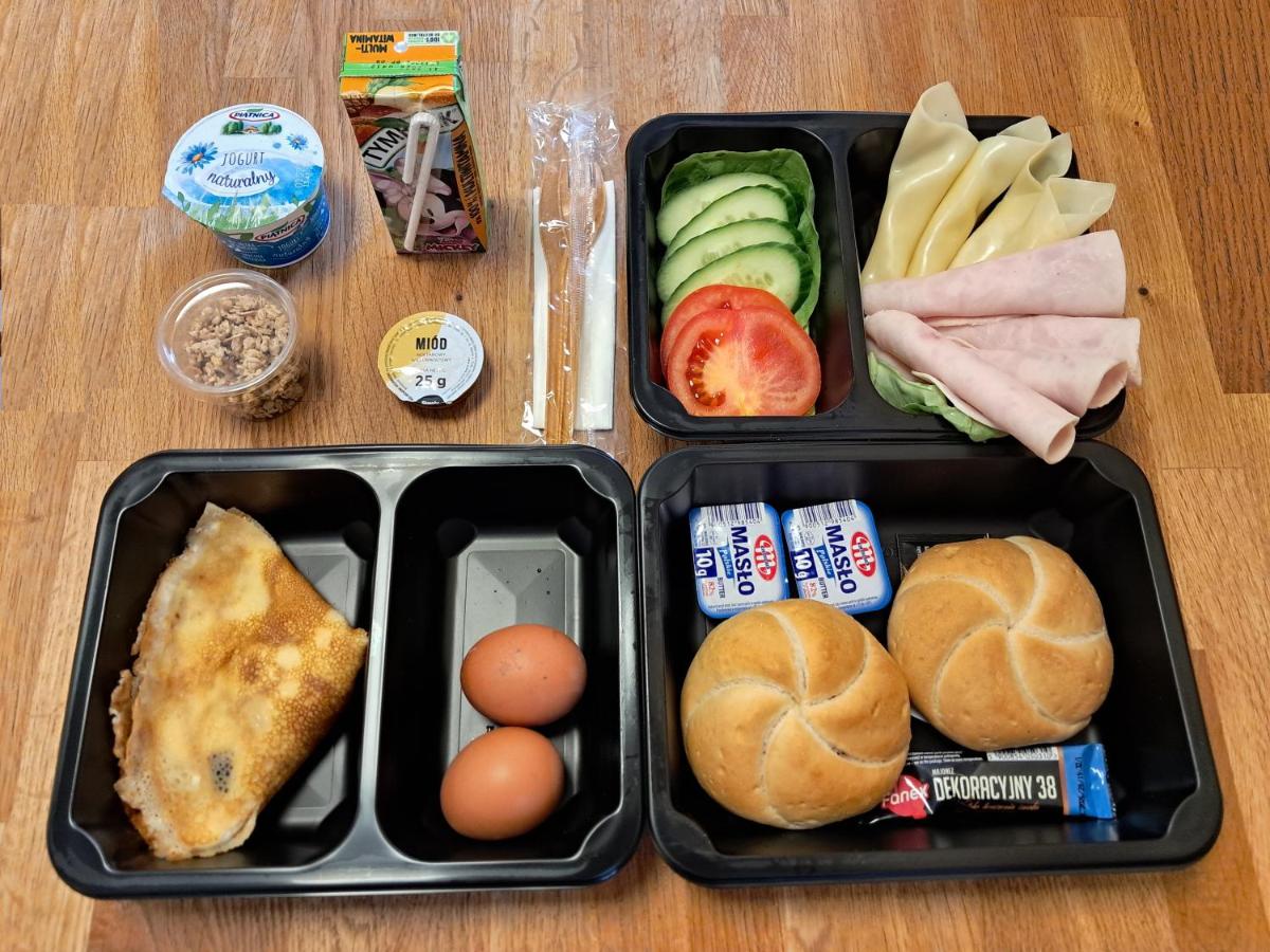 Zefiro Na Gnilnej - Housity