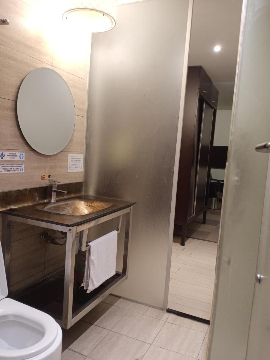 Shervinton Executive Boutique Hotel - Housity