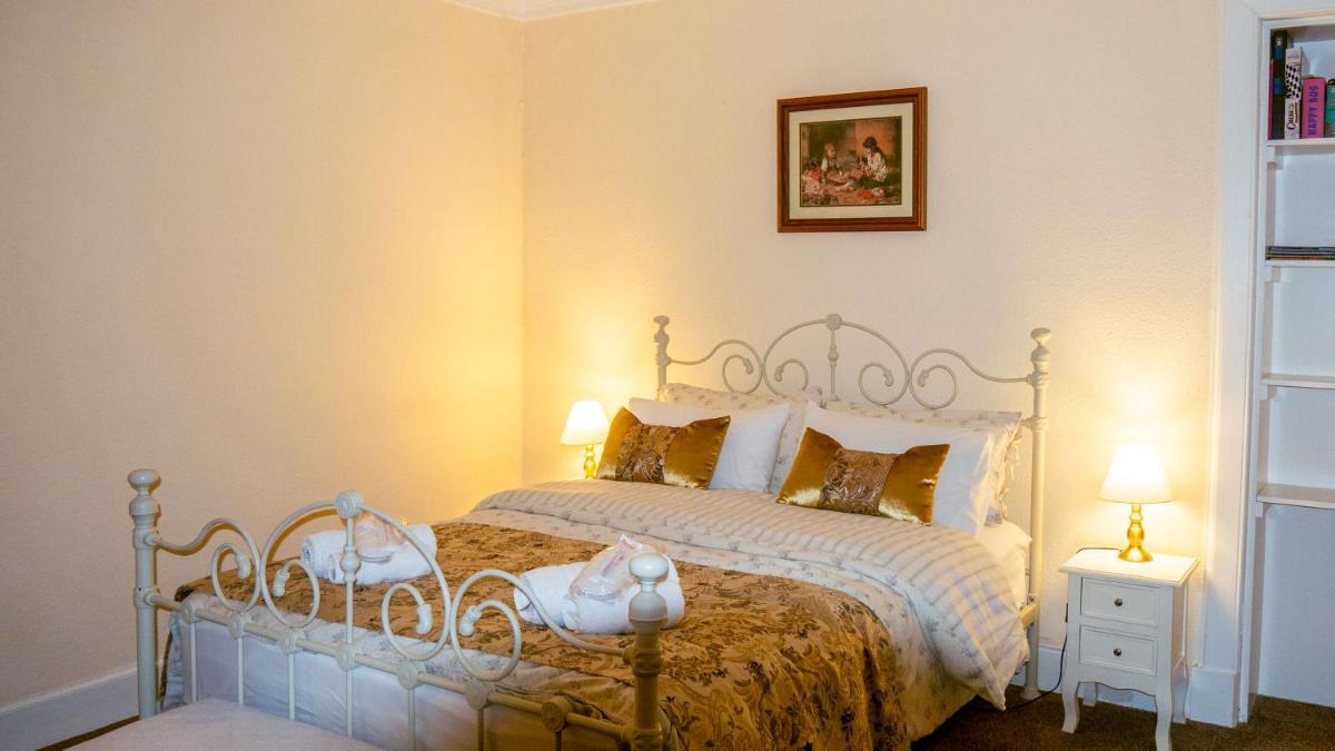 Cozy Central Apartment - Hizvo