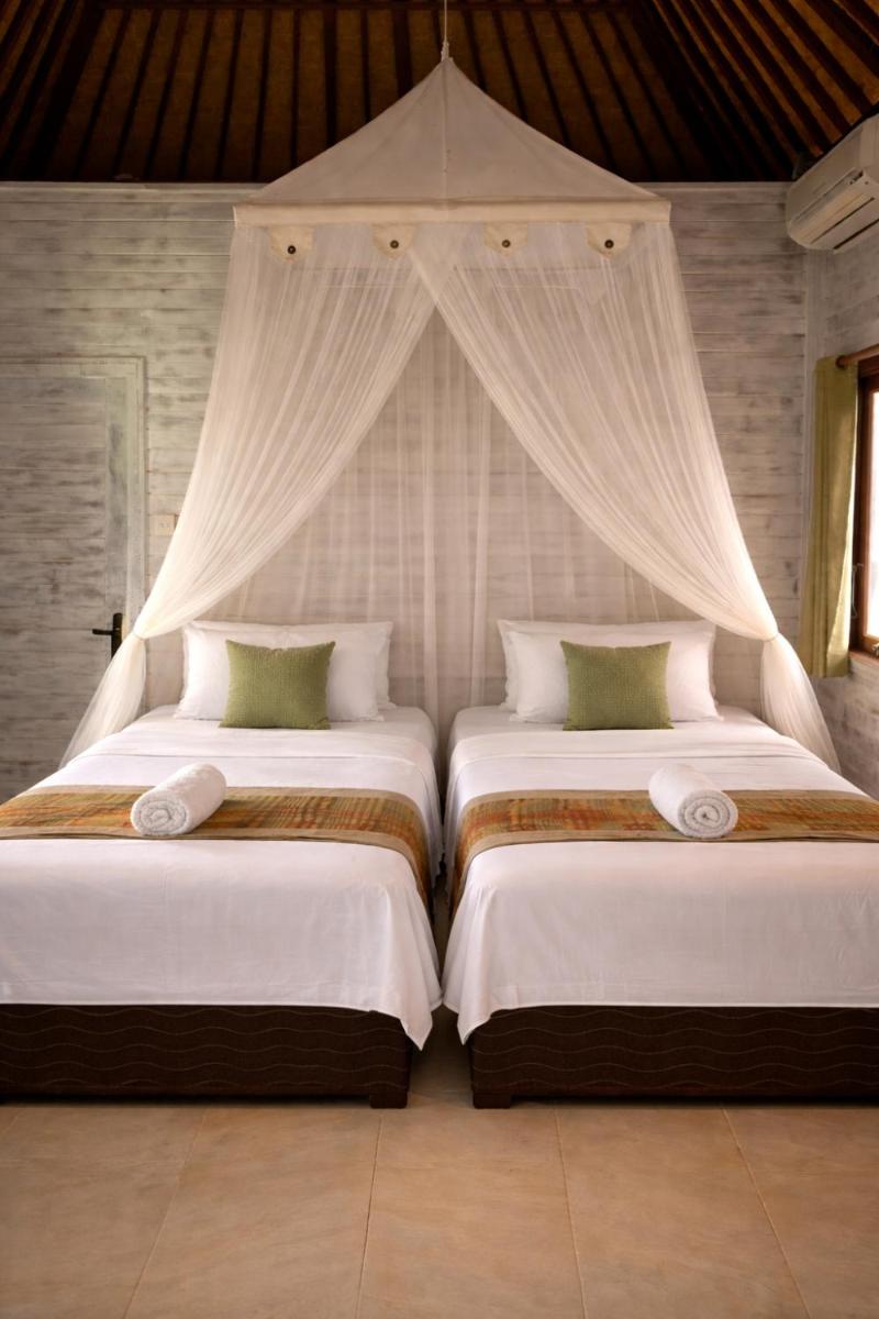 Island Cabanas Formerly Taman Sari Villa - Housity