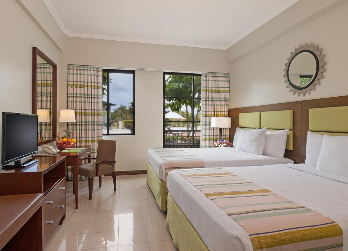 Holiday Inn & Suites Batangas LimaPark by IHG - Hizvo